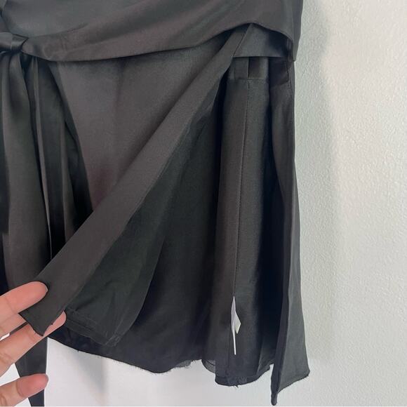 ARE YOU AM I Lilja Silk Wrap Mini  Skirt Black Sz XS - Picture 4 of 8